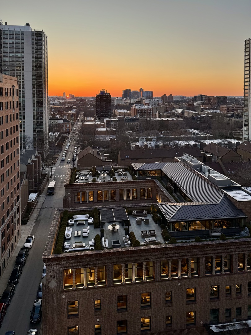 1301 N DEARBORN Parkway 1306