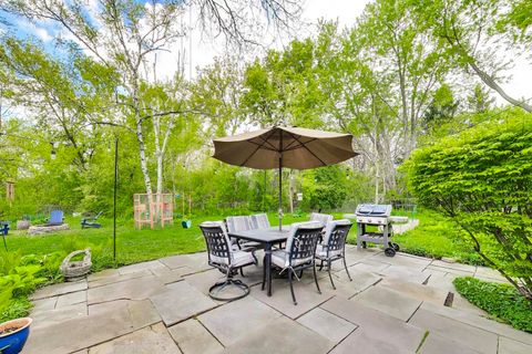 Tiny photo for 2156 Glendale Avenue, Northbrook, IL 60062 (MLS # 12637037)