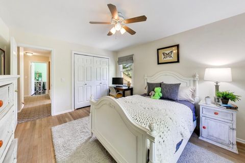 Tiny photo for 2156 Glendale Avenue, Northbrook, IL 60062 (MLS # 12637037)