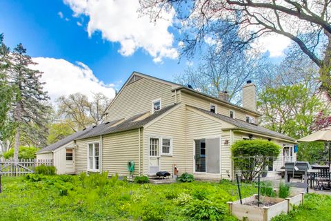 Tiny photo for 2156 Glendale Avenue, Northbrook, IL 60062 (MLS # 12637037)