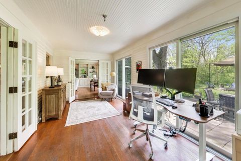 Tiny photo for 2156 Glendale Avenue, Northbrook, IL 60062 (MLS # 12637037)