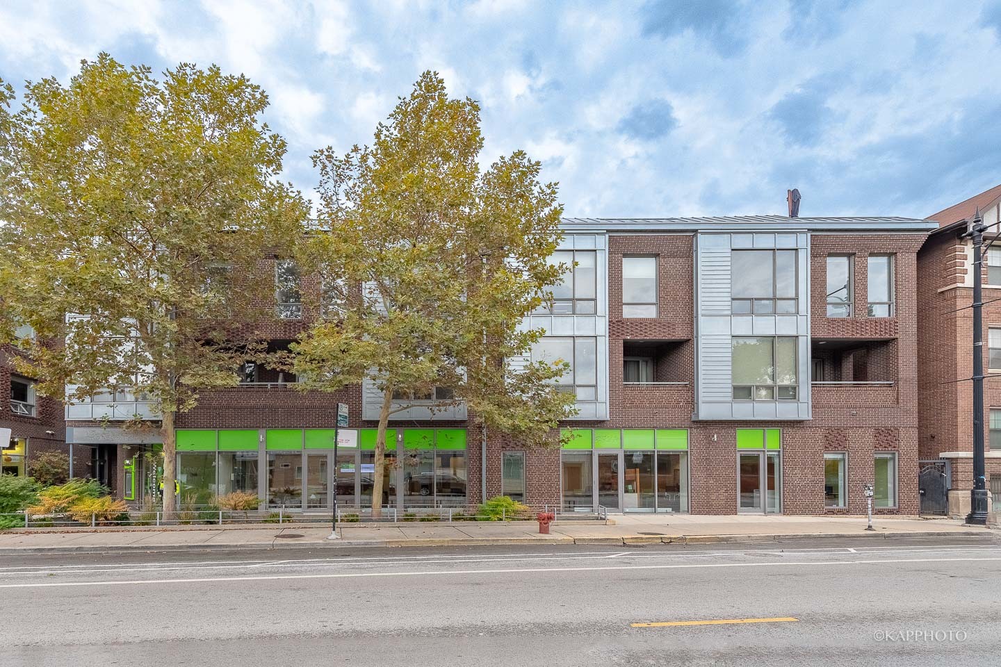 2130 W North Avenue C-2
