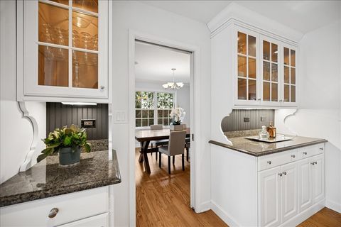 Tiny photo for 509 Pinecrest Lane, Wilmette, IL 60091 (MLS # 12530781)