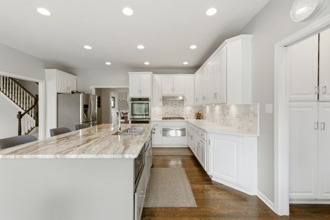 Tiny photo for 2316 Beauport Drive, Naperville, IL 60564 (MLS # 12618187)