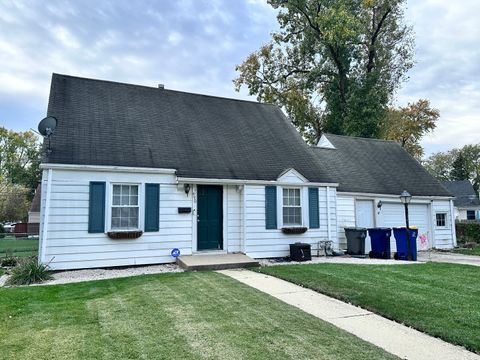 Tiny photo for 490 S Alfred Avenue, Elgin, IL 60123 (MLS # 12505981)