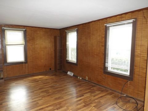 Tiny photo for 1413 Avenue A Ave, Rock Falls, IL 61071 (MLS # 12610266)