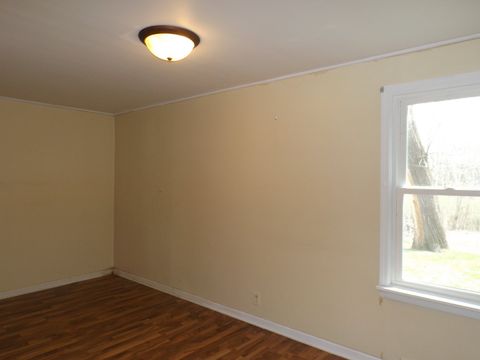 Tiny photo for 1413 Avenue A Ave, Rock Falls, IL 61071 (MLS # 12610266)