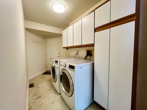 Tiny photo for 3127 N Daniels Court, Arlington Heights, IL 60004 (MLS # 12559731)