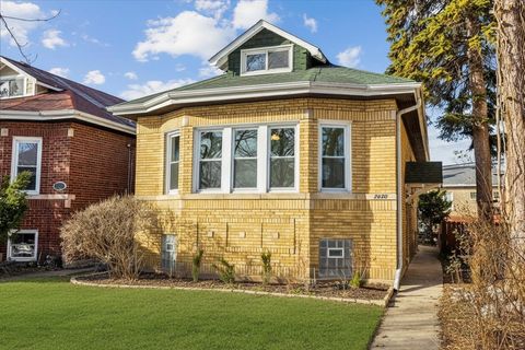 Tiny photo for 2820 N Sayre Avenue, Chicago, IL 60634 (MLS # 12572660)