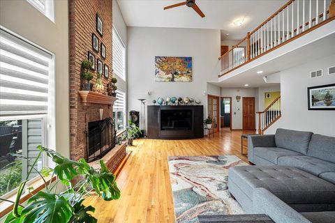 Tiny photo for 1839 Kings Gate Lane, Crystal Lake, IL 60014 (MLS # 12450735)