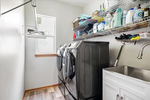 Tiny photo for 1839 Kings Gate Lane, Crystal Lake, IL 60014 (MLS # 12450735)