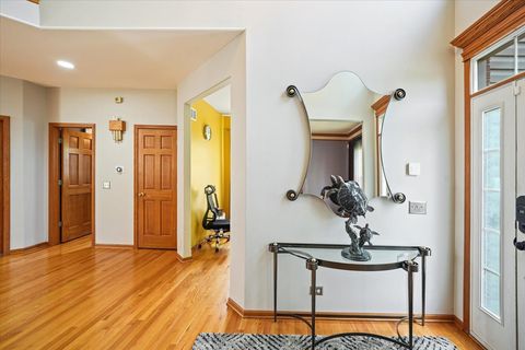 Tiny photo for 1839 Kings Gate Lane, Crystal Lake, IL 60014 (MLS # 12450735)