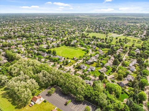 Tiny photo for 1839 Kings Gate Lane, Crystal Lake, IL 60014 (MLS # 12450735)