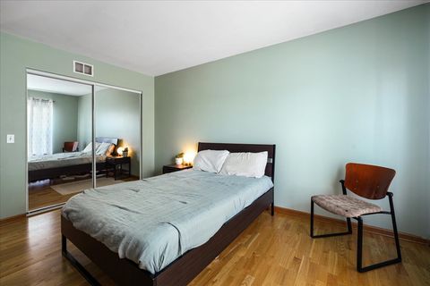 Tiny photo for 1839 Kings Gate Lane, Crystal Lake, IL 60014 (MLS # 12450735)