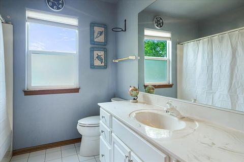 Tiny photo for 1839 Kings Gate Lane, Crystal Lake, IL 60014 (MLS # 12450735)