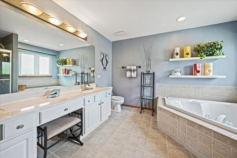 Tiny photo for 1839 Kings Gate Lane, Crystal Lake, IL 60014 (MLS # 12450735)