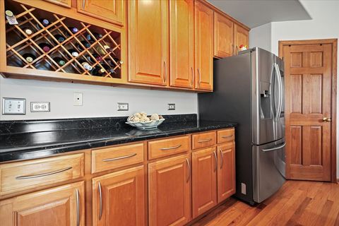 Tiny photo for 1839 Kings Gate Lane, Crystal Lake, IL 60014 (MLS # 12450735)