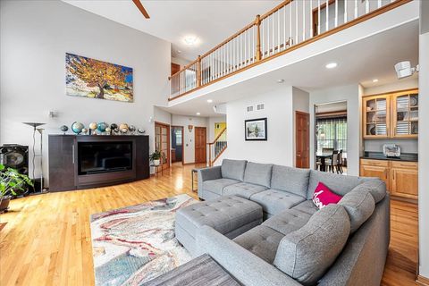 Tiny photo for 1839 Kings Gate Lane, Crystal Lake, IL 60014 (MLS # 12450735)