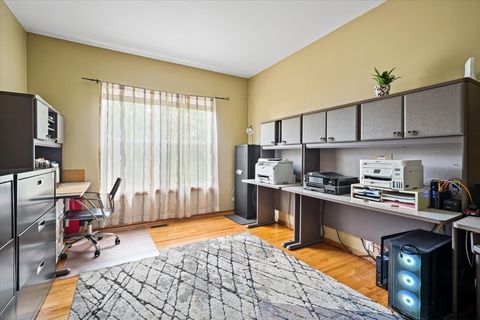 Tiny photo for 1839 Kings Gate Lane, Crystal Lake, IL 60014 (MLS # 12450735)