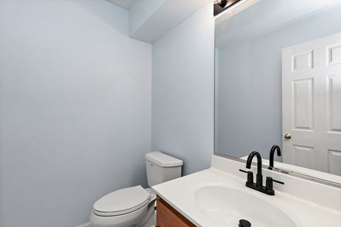 Tiny photo for 325 Stonegate Road, Algonquin, IL 60102 (MLS # 12586035)