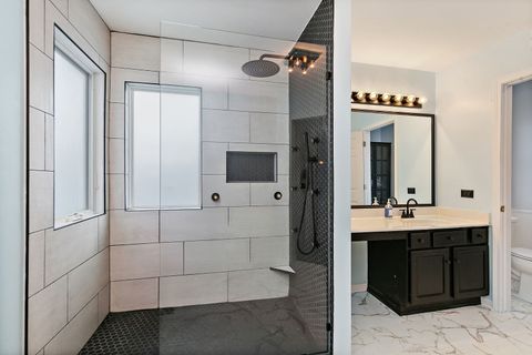 Tiny photo for 325 Stonegate Road, Algonquin, IL 60102 (MLS # 12586035)