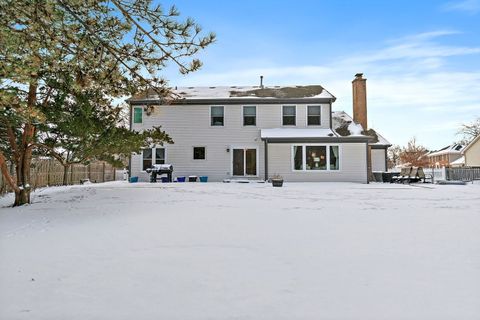 Tiny photo for 325 Stonegate Road, Algonquin, IL 60102 (MLS # 12586035)