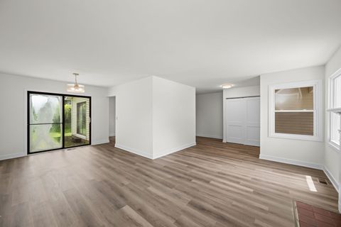 Tiny photo for 948 Longboat Lane, Schaumburg, IL 60194 (MLS # 12660107)