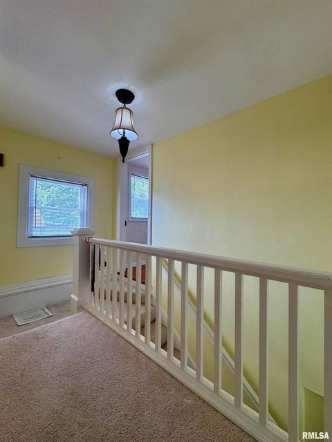 Tiny photo for 215 S JACKSON Street, Harrisburg, IL 62946 (MLS # EB458799)