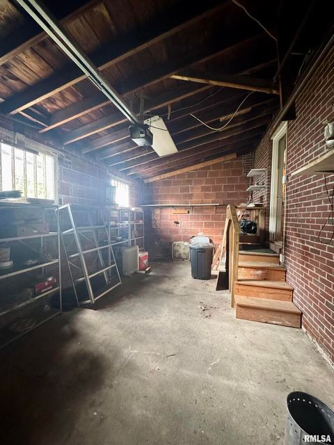 Tiny photo for 215 S JACKSON Street, Harrisburg, IL 62946 (MLS # EB458799)