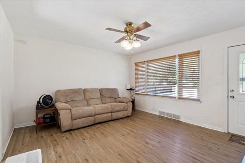 Tiny photo for 35 Liberty Boulevard, Machesney Park, IL 61115 (MLS # 12486980)