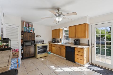 Tiny photo for 35 Liberty Boulevard, Machesney Park, IL 61115 (MLS # 12486980)