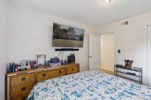Tiny photo for 35 Liberty Boulevard, Machesney Park, IL 61115 (MLS # 12486980)