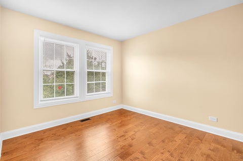 Tiny photo for 354 Ogden Falls Boulevard #354, Oswego, IL 60543 (MLS # 12756680)