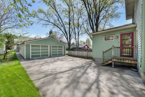 Tiny photo for 16 S Harrison Street, Batavia, IL 60510 (MLS # 12605945)