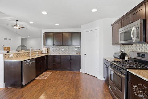 Tiny photo for 434 Lantern Court, Bourbonnais, IL 60914 (MLS # 12660378)