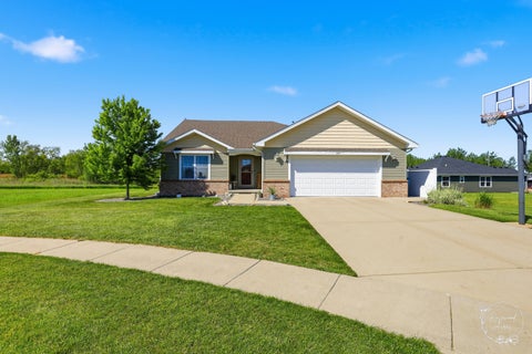 Photo of 434 Lantern Court, Bourbonnais, IL 60914 (MLS # 12660378)