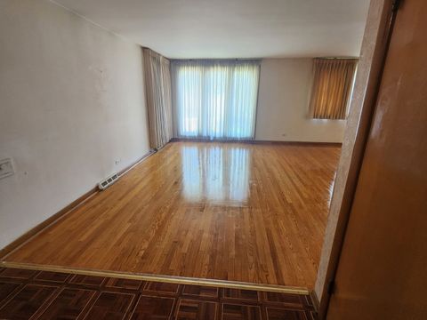 Tiny photo for 9108 S Euclid Avenue, Chicago, IL 60617 (MLS # 12411677)