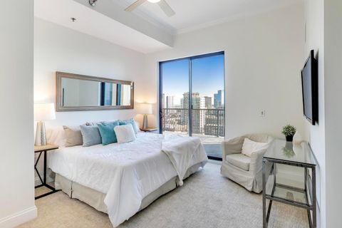 Tiny photo for 1464 S Michigan Avenue #1605, Chicago, IL 60605 (MLS # 12500744)