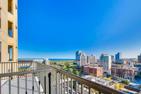 Tiny photo for 1464 S Michigan Avenue #1605, Chicago, IL 60605 (MLS # 12500744)