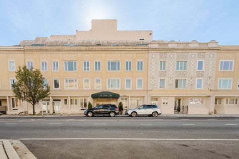 Photo of 6337 Roosevelt Road #202, Berwyn, IL 60402 (MLS # 12618380)