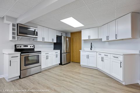 Tiny photo for 398 Woodlane Court, Wood Dale, IL 60191 (MLS # 12545265)