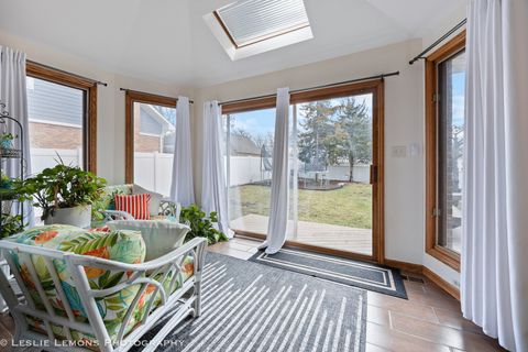 Tiny photo for 398 Woodlane Court, Wood Dale, IL 60191 (MLS # 12545265)