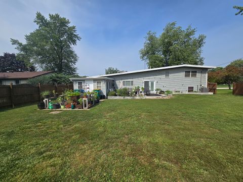 Tiny photo for 704 Helene Street, Shorewood, IL 60404 (MLS # 12593566)