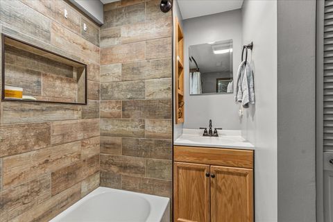 Tiny photo for 704 Helene Street, Shorewood, IL 60404 (MLS # 12593566)