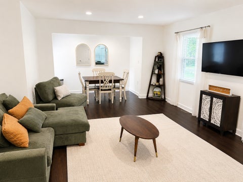 Tiny photo for 1225 Ash Street, St. Charles, IL 60174 (MLS # 12684968)