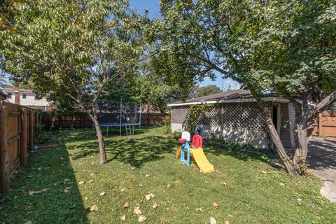 Tiny photo for 17518 Roy Street, Lansing, IL 60438 (MLS # 12587957)