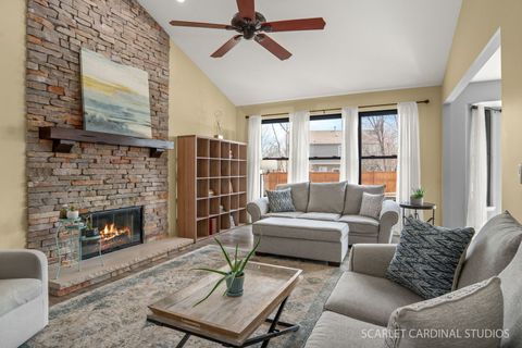 Tiny photo for 1948 Barrington Court, Aurora, IL 60503 (MLS # 12573253)