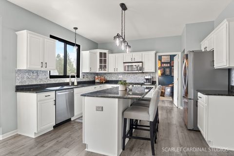 Tiny photo for 1948 Barrington Court, Aurora, IL 60503 (MLS # 12573253)