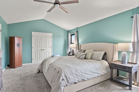 Tiny photo for 1948 Barrington Court, Aurora, IL 60503 (MLS # 12573253)