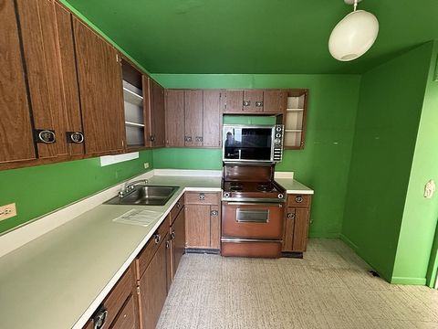 Tiny photo for 5445 N Sheridan Road #1104, Chicago, IL 60640 (MLS # 12609501)